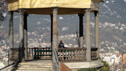 2013-12-04 11.27.17 Innsbruck
