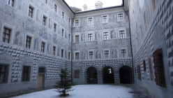 2013-12-04 15.43.26 Innsbruck