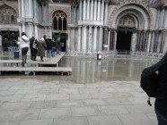 2010-12-21 09.50.08 Venice